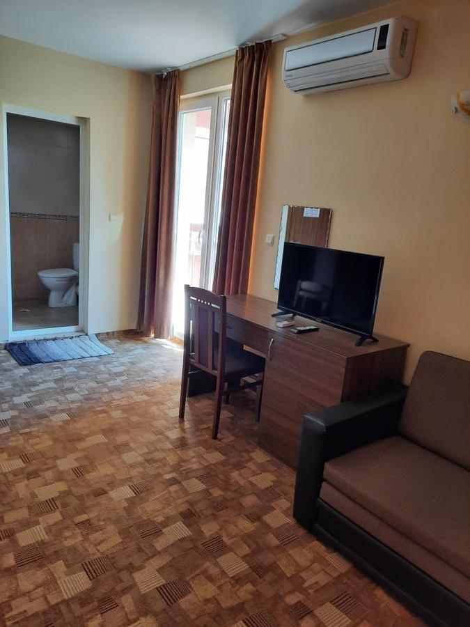 Hotel Sapphire Primorsko Eksteriør billede