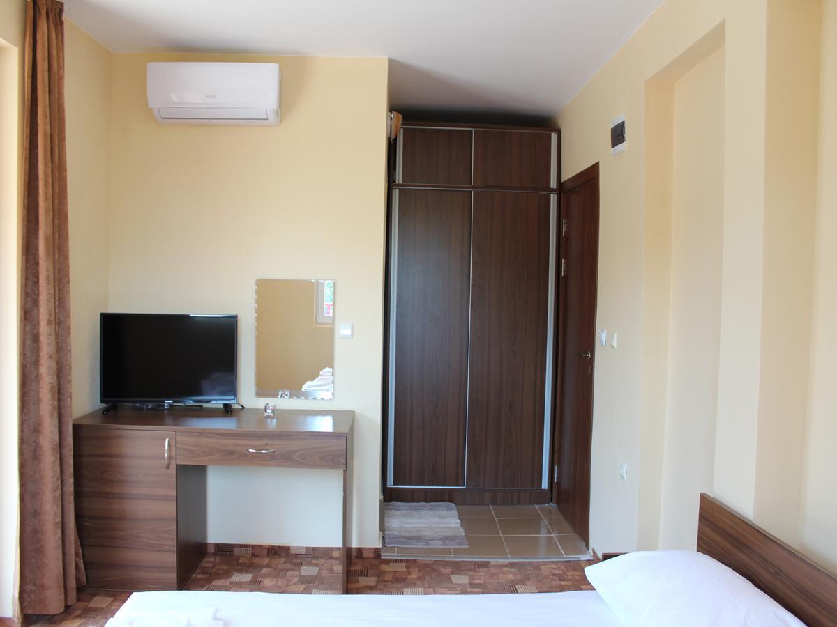 Hotel Sapphire Primorsko Eksteriør billede