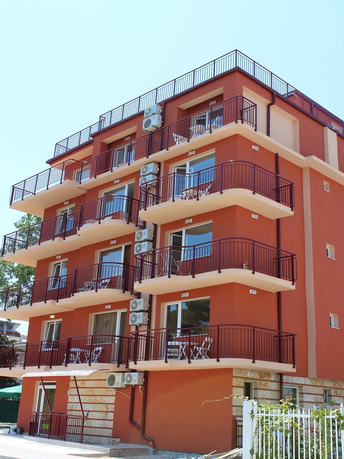 Hotel Sapphire Primorsko Eksteriør billede