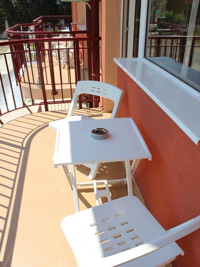 Hotel Sapphire Primorsko Eksteriør billede